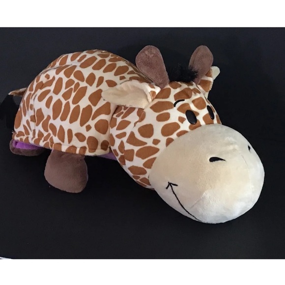 FlipaZoo™soft & snuggly plush toy transforms from rhino to giraffe w/just a flip - Picture 3 of 6